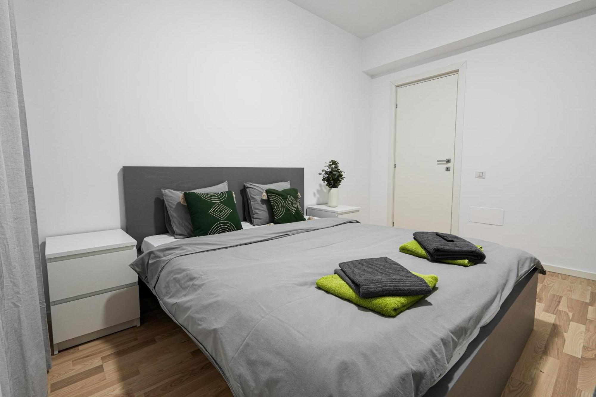 Gabi - Chic Apt With Parking Close To Veranda Mall Bucharest Exterior photo